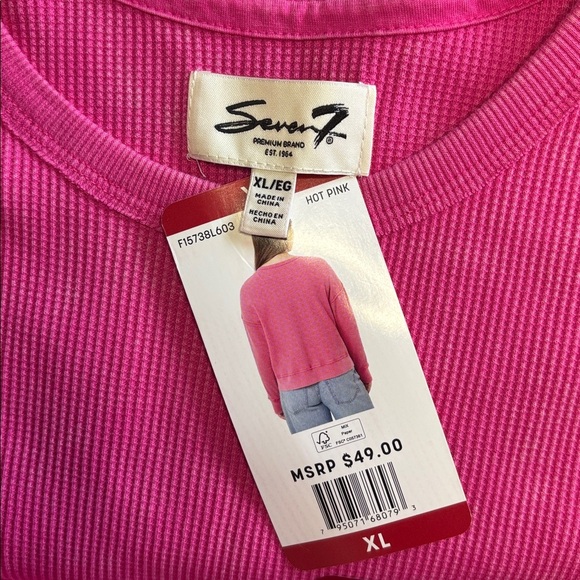 SEVEN 7 Women’s Waffle Crewneck/Stonewashed Mottled Dye/Thumb Holes/Hot Pink - Picture 8 of 10